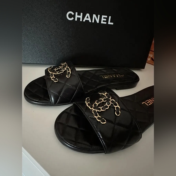 CHANEL Black and Gold Sandals - Picture 2 of 8